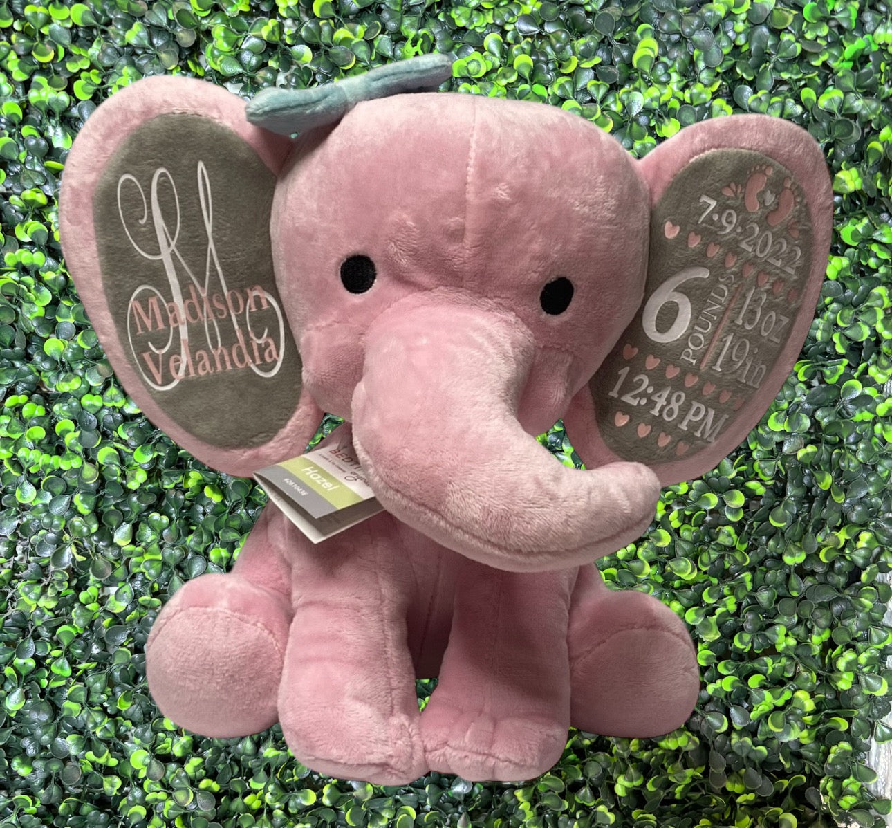 Personalized Stuffed Elephant – Cuddly and Customizable Companion